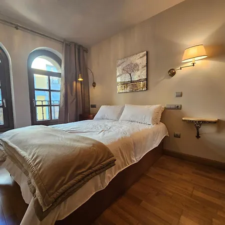 Apartman R2r - Exclusivo En - 1a123